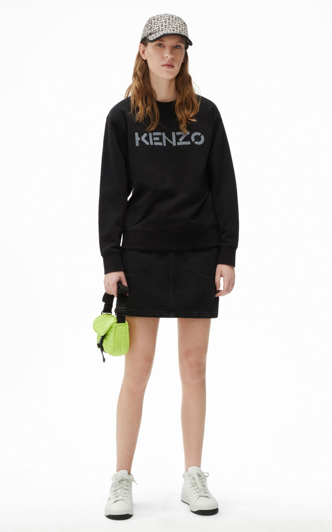 Kenzo Logo Sweatshirt Bayan Siyah | 3612-KNAHE